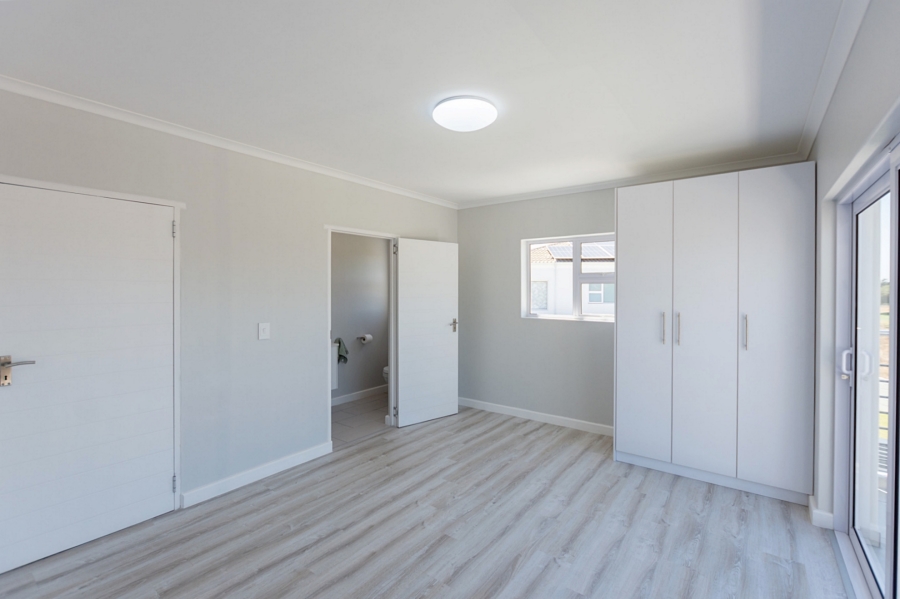 3 Bedroom Property for Sale in Country Club Western Cape